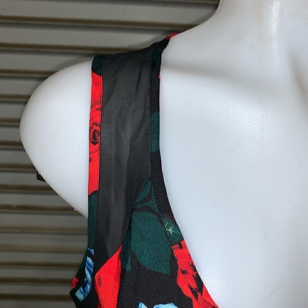 Vince Camuto sleeveless top rose print - Picture 4 of 7